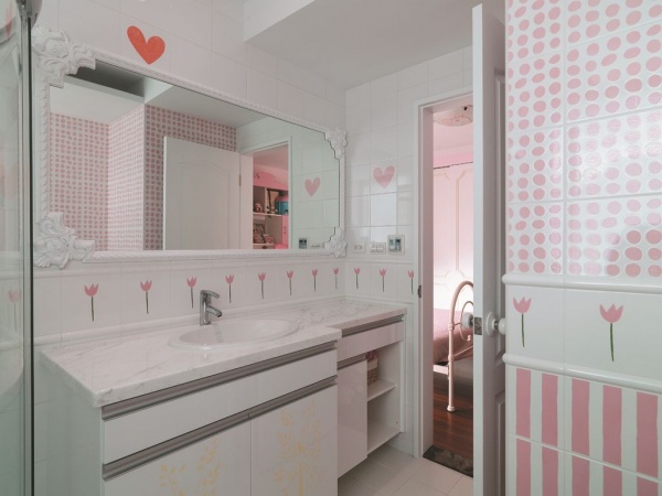 英伦欧式别墅室内卫生间设计效果图片