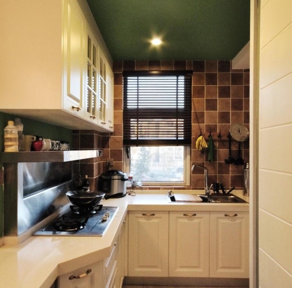 美式两居室厨房装修案例