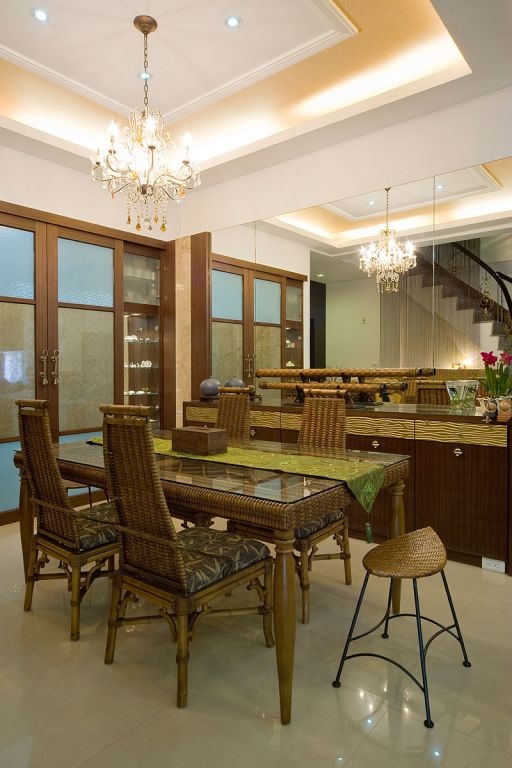 中式江南风格别墅餐厅设计案例
