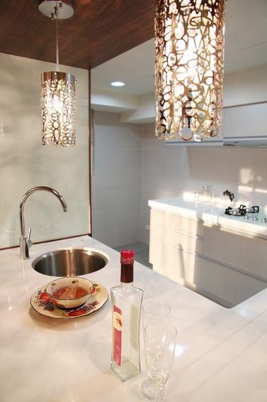 现代别墅豪华室内厨房装修效果图片