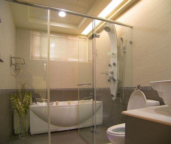 现代别墅卫生间浴室图片欣赏