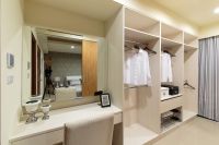 120平米现代家装三居室设计效果图