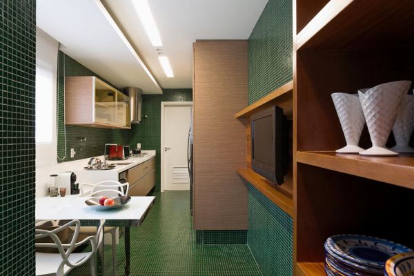 现代绿色马赛克厨房装修展示