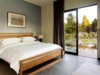 现代独栋别墅装修效果图