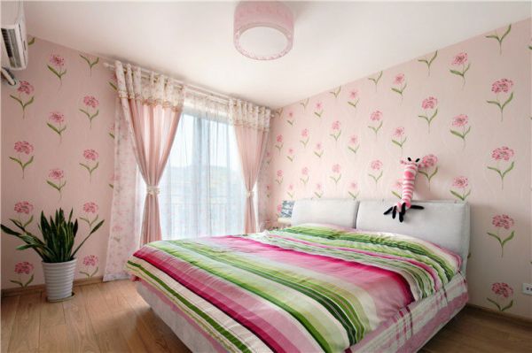 浪漫粉色田园风格卧室布置