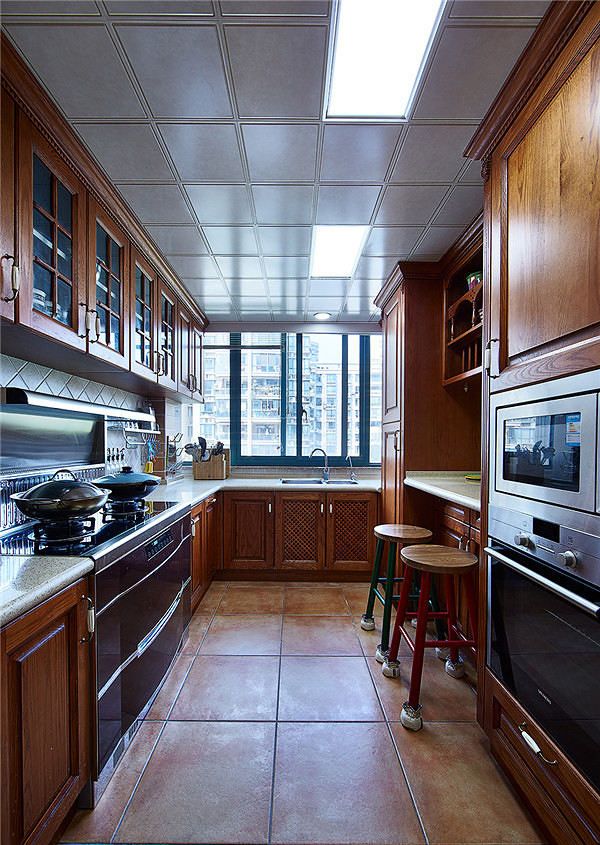 美式厨房室内效果图片