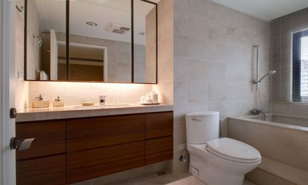 美式家居设计3平米卫生间欣赏