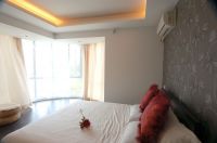 现代明亮二居装潢效果图