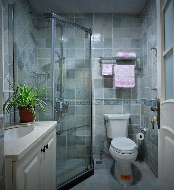 现代卫生间室内装饰设计效果图