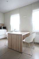 立陶宛极简复式设计