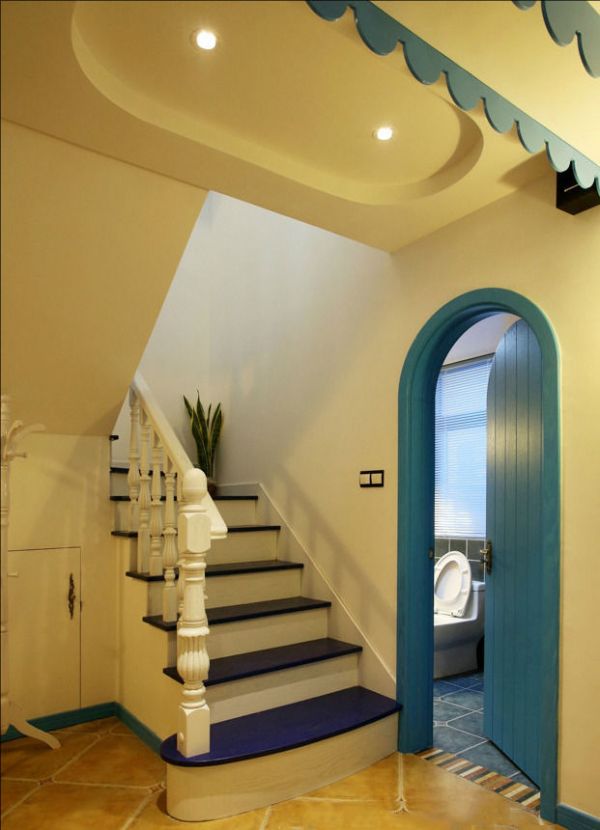 迷人温馨地中海家居楼梯设计