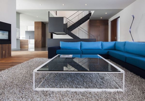 加拿大黑白调客厅沙发设计