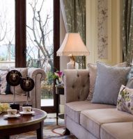 雪野湖 散发时代精神的璀璨光华