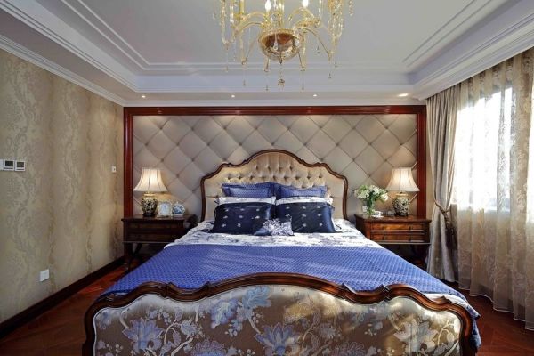 大气古典美式卧室设计