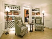 把浪漫娶回家、不大不小的面积可以这么装。