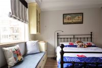 美式风格简约三居室装修效果图