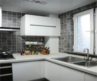 富力新城一两局现代风装修案例