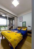 实木北欧装修背景墙