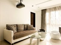 现代黑白格调客厅影院设计