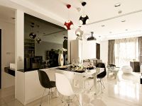 现代黑白格调客厅影院设计