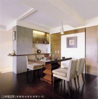 现代风格客厅设计图