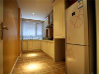 甜美温馨小碎花田园三居