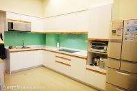 客变时尚的新古典风格的电视背景墙效果图