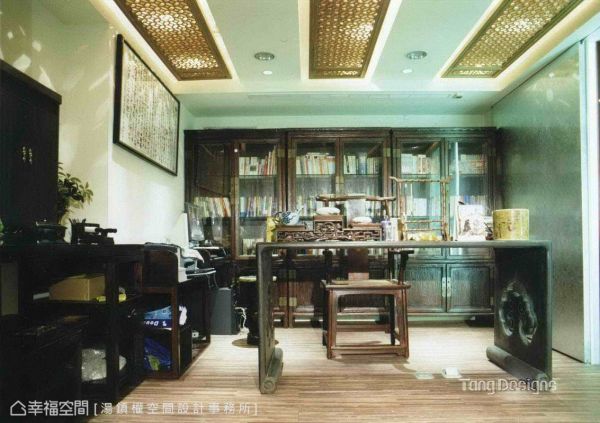 古典家具铺垫中式风格书房效果图