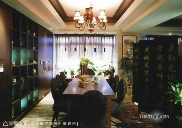 古典家具铺垫中式风格餐厅效果图