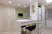 一人温暖公寓窗帘效果图