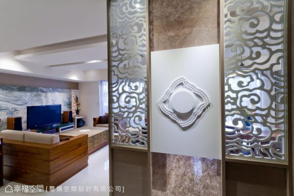 泼墨山水的中式风格隔断效果图