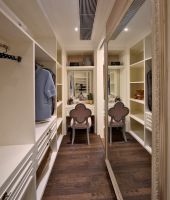 唯美欧式风格三居室效果图