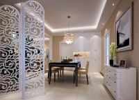 喜欢时尚的年轻小夫妻