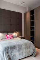 现代时尚风格衣帽间家装设计效果图