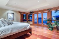 美式原木设计楼梯效果图