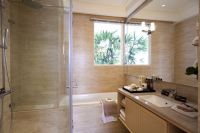 现代时尚，光感经典。