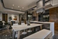 中昂·邑上原著360平米新古典风格