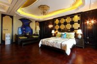 红廷别墅八居室320平米中式风格案例