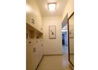 72平的日式风 简单的木与白，就很温馨