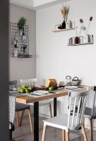 原木色+黑白灰，这套80平米的北欧风太有范了