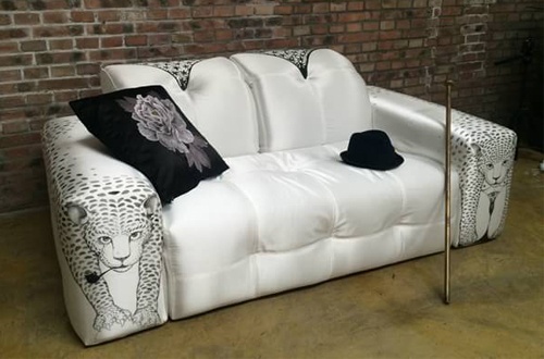 爱依瑞斯携手10大设计师揭秘“沙发的新衣”