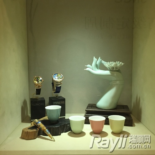 “景德镇陶瓷艺术品”高端定制平台 走进上海高定周4