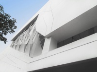 扭曲空间的台北售楼处