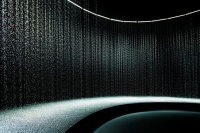 DGT建筑事务所设计的“ 水中光 ”装置