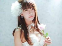 辍学男豪装130平中西式豪宅抱得武大女神归