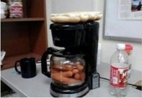 逗逼指南：外国大学生在宿舍是这样省钱生活的！