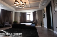 古朴文艺深色地板 打造空间雅致格调