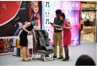 谛欧诺走进海雅缤纷城 安全乘车理念普及从家长抓起