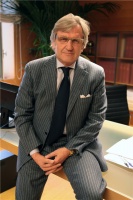 【中国设计有戏】中国设计闪耀米兰家具展