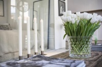 34平的小户型宜家装修 巧妙玻璃隔断做出大空间